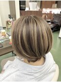 ハイライト×ショートボブ