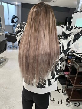 キング 枚方店(K!ng) 【枚方、高槻、梅田】エクステ