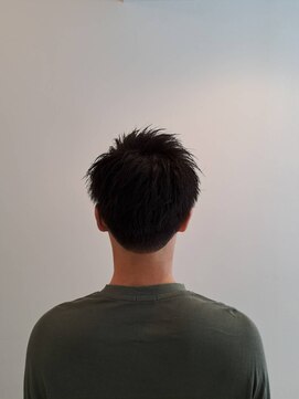 カラ(Cara) 爽やかメンズスタイル♪