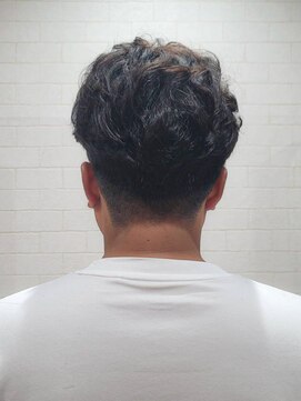 ブリエ(BRiLLER) メンズパーマ