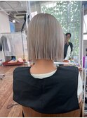 グレージュアッシュグレージュショートカットミニウルフ