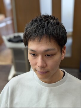 グラスヒビキ ツーブロックメンズショート