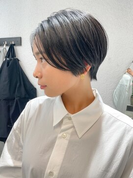 バトン(BATON) 大人可愛い20代30代40代前下がりショートボブ丸みショート