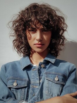 フォーク(FOLK)の写真/デザイン力×絶妙なニュアンスが◎パーマで作るこなれスタイルは”FOLK　HAIR　HOUSE”にお任せ♪