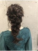 編みこみおろしヘアアレンジ結婚式二次会20代30代