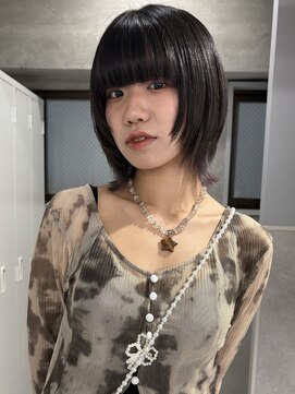 スウィープ(sweep) インナーグレー/ボブウルフ/ケアブリーチ