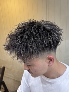 ライズトーキョー 土浦店(RISE TOKYO) ツイストパーマ/ホワイトメッシュ/金メッシュ/土浦メンズ