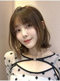 くびレイヤーボブルフネビージュ小顔ワンレンこなれミディ