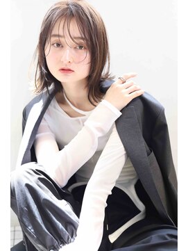 ムウ 難波(MOU) ショートボブ暗めカラーグランマッシュデザイン20代30代40代50代