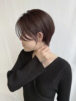 クレーデヘアーズ 相田店(Crede hair's) #濡れ髪質感で魅せる。ボルドーブラウンのハンサムショート