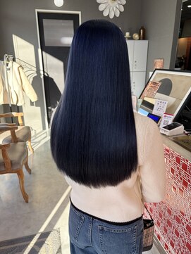 レド(LeDo) navy blue［四日市/ケアブリーチ］