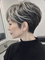 イマ(ima)&nbsp;白髪ぼかしハイライト美フォルムショート