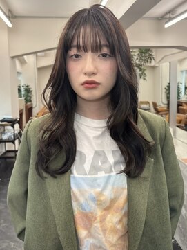 ガーランドギンザ(Garland Ginza) ロングレイヤー　レイヤーカット　透明感カラー