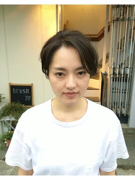 ブラッシュ(brush) brush 森田祐輔　ナチュラルライン　中わけショート