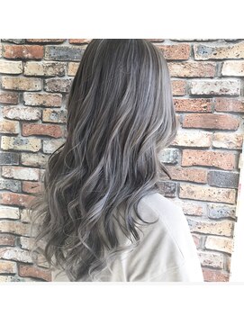 リジョイスヘア エン(REJOICE hair EN) ホワイトグレージュ×ハイライト【REJOICEhair EN 根本亜弥】