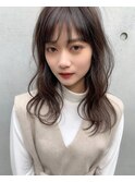 大人レイヤーでナチュラルふんわりミディ　担当大山