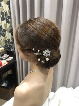 ニュースター(NEW STAR) ブライダルヘアメイク