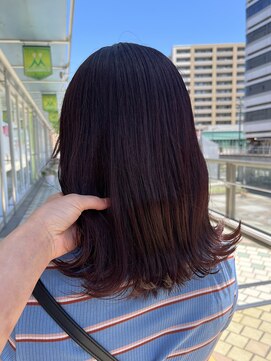 ブランシェ JR勝川駅前店 チェリーレッド