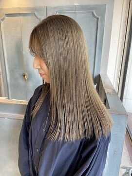 ロジェ(loje) [LOJE]くすみベージュカラー