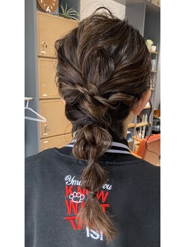 トリニティ(trinity) ヘアアレンジ・ヘアセット・豊見城・糸満・南風原