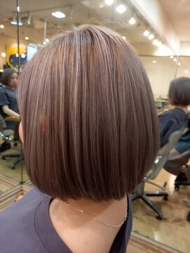 シャンプーボーイ グレージュボブ