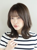 【高木美緒】くびれヘア/アッシュカラー/外ハネ