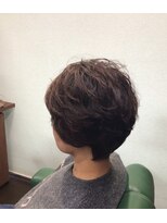 ナンバーエイト(number eight)&nbsp;マロンブラウン×マッシュショート×丸み立体感40代50代