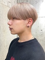 サンクマーケット 渋谷(cinq MARKET)&nbsp;渋谷メンズブリーチカラーミルクティーベージュセンターパート