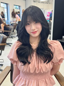 ハピネス 梅田茶屋町店(HAPPINESS) レイヤーカット/韓国ヘア/髪質改善/顔周り/ブルーブラック