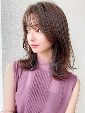 ラルユー 金山(LallYou) 2wayバングでイメチェン！顔まわりレイヤーくびれヘアが人気