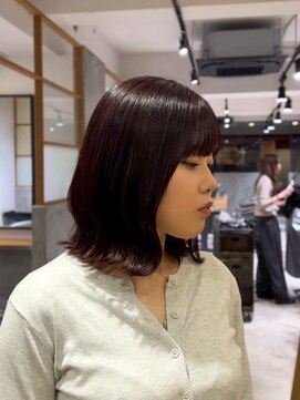 アカラ(acala) ミディアムボブ