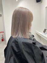 ヴィア 京都烏丸(Via)&nbsp;ケアブリーチ/グレージュ/ダブルカラー/ハイトーン/ボブ