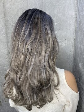 ロダット 横浜(LODAT by little) ハイライト×パールグレージュ【LODAT横浜】