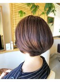 艶髪グラデーションボブ