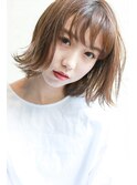 【La fith】 外はね×切りっぱなしミディアムスタイル
