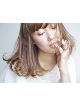 ☆ヘアソムリエ在籍☆選ばれたサロンだけが扱える≪Aujua専門店★SUR≫で、美髪ケア＆エイジングケア。