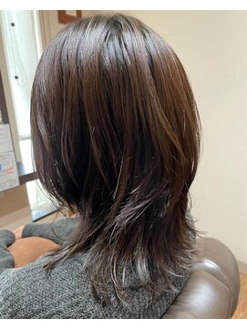 ハルジュヘアーリゾート(haruju HairResort) 外ハネレイヤー