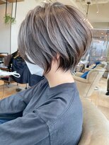 くびれショート/マロンブラウン/大人ショートボブ／山口