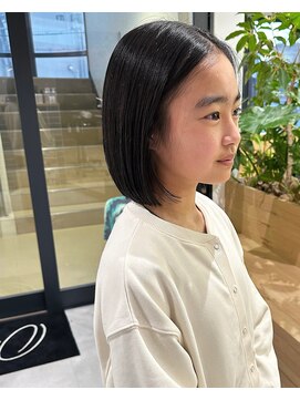 オーシャン(Ocean) ［Ocean Hair&Life 水田成美］タイトストレートボブ☆