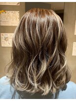 キコーヘア(kiko hair)&nbsp;白髪ぼかしバレイヤージュ