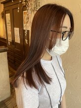 髪の内部から補修し、髪本来の美しさを引き出します♪今までにない手触りを実感してください…＊