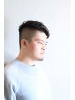 ミース(Mys)&nbsp;ツーブロック×ハードウェーブスタイル