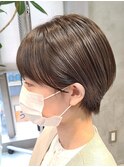 小顔にみせるスタイル/コンパクトショート/簡単スタイリング