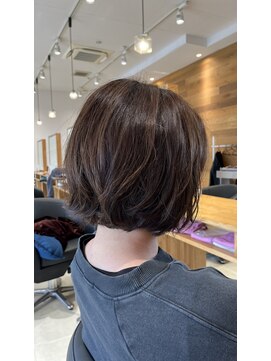 ストーリアエフ カミトザッカ(storia.f kami to zakka) ナチュラルパーマ