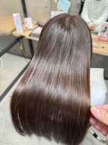 リタ 枚方(Rita) 20代30代40代髪質改善トリートメントショコラブラウンナチュラル