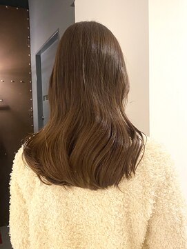 イト(ito) 【 ito / 梅田 】まろやかブラウン×ウェーブヘア