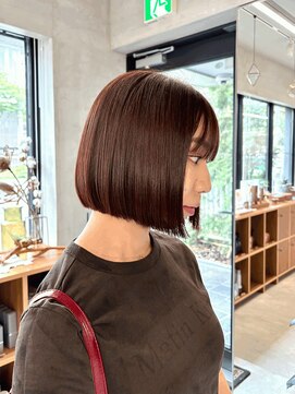 ナル(nalu.) 暖色カラー/ボブ/切りっぱなし