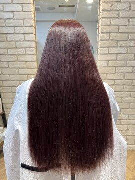 ルームス(ROOMS) 【艶感重視】深みボルドーでつくる大人ストレートロング