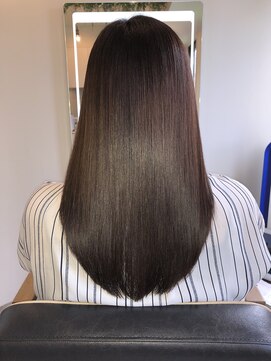 アールサロン アオヤマ(Rr SALON AOYAMA) プラチナミネコラストレート