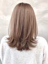 カリン 横浜店(carin) 【carin 横浜店】ベージュ♪【ブリーチオンカラー】